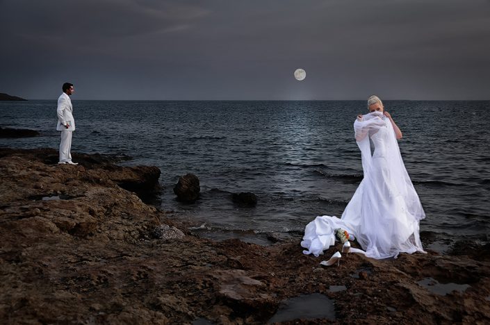 Next day φωτογραφία γάμου στην θάλασσα στην Αγία Μαρίνα Κορωπίου